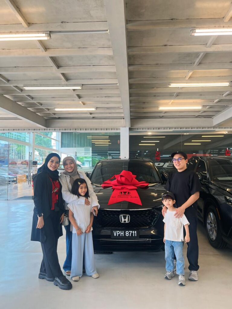 Honda happy customer delivery